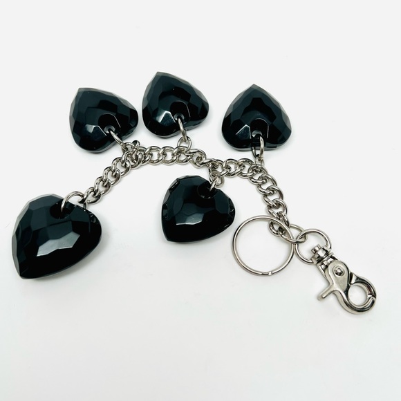 BLACK HEARTS RASIN KEYCHAIN BAG CHARM - Picture 9 of 9